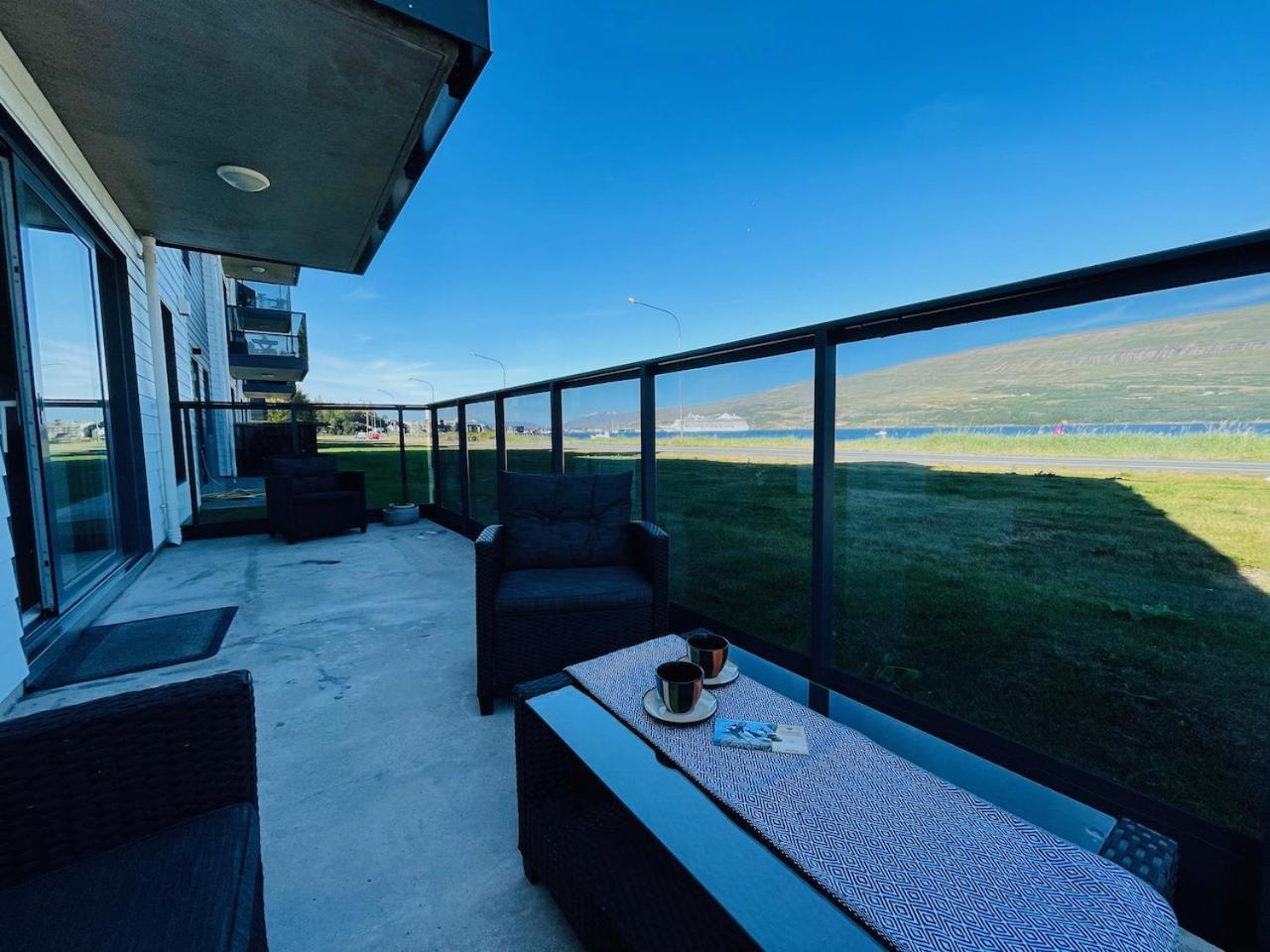 Dream View Apartment Акурейри Экстерьер фото